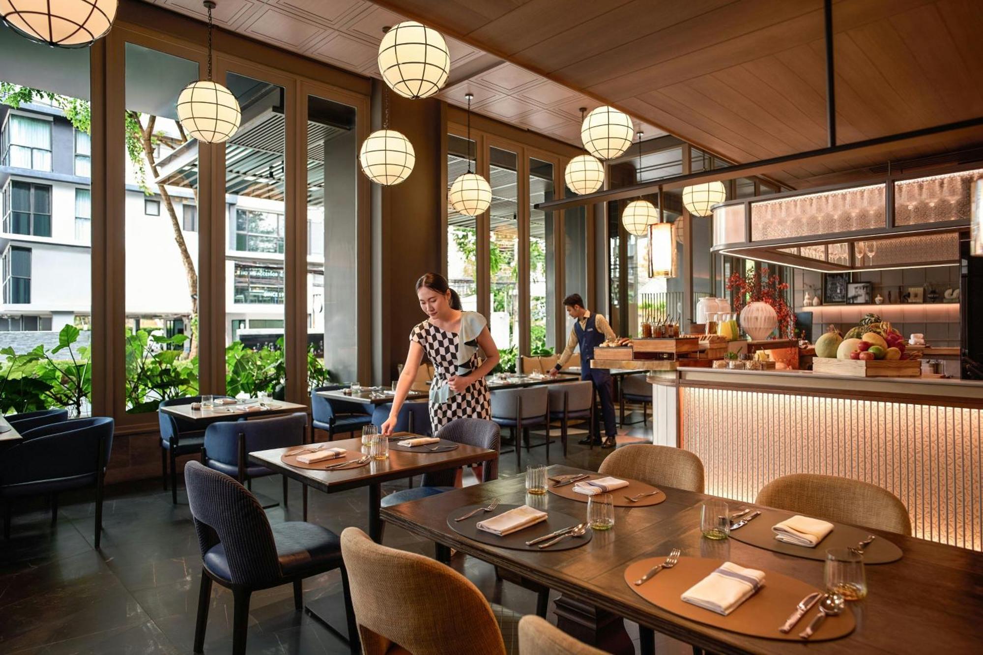 Hotel Madi Paidi Bangkok, Autograph Collection Esterno foto